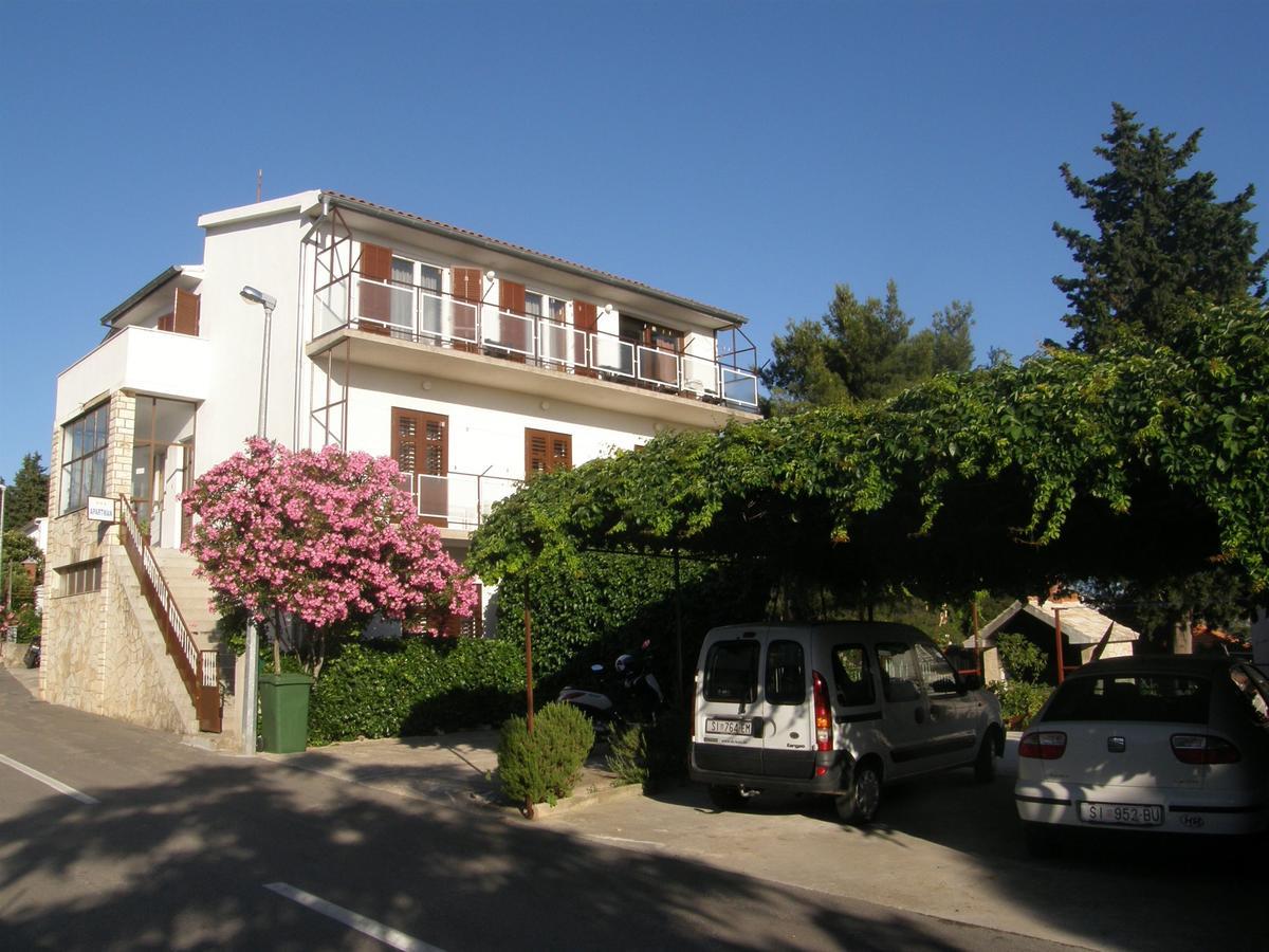 Apartment Maria Primošten Esterno foto