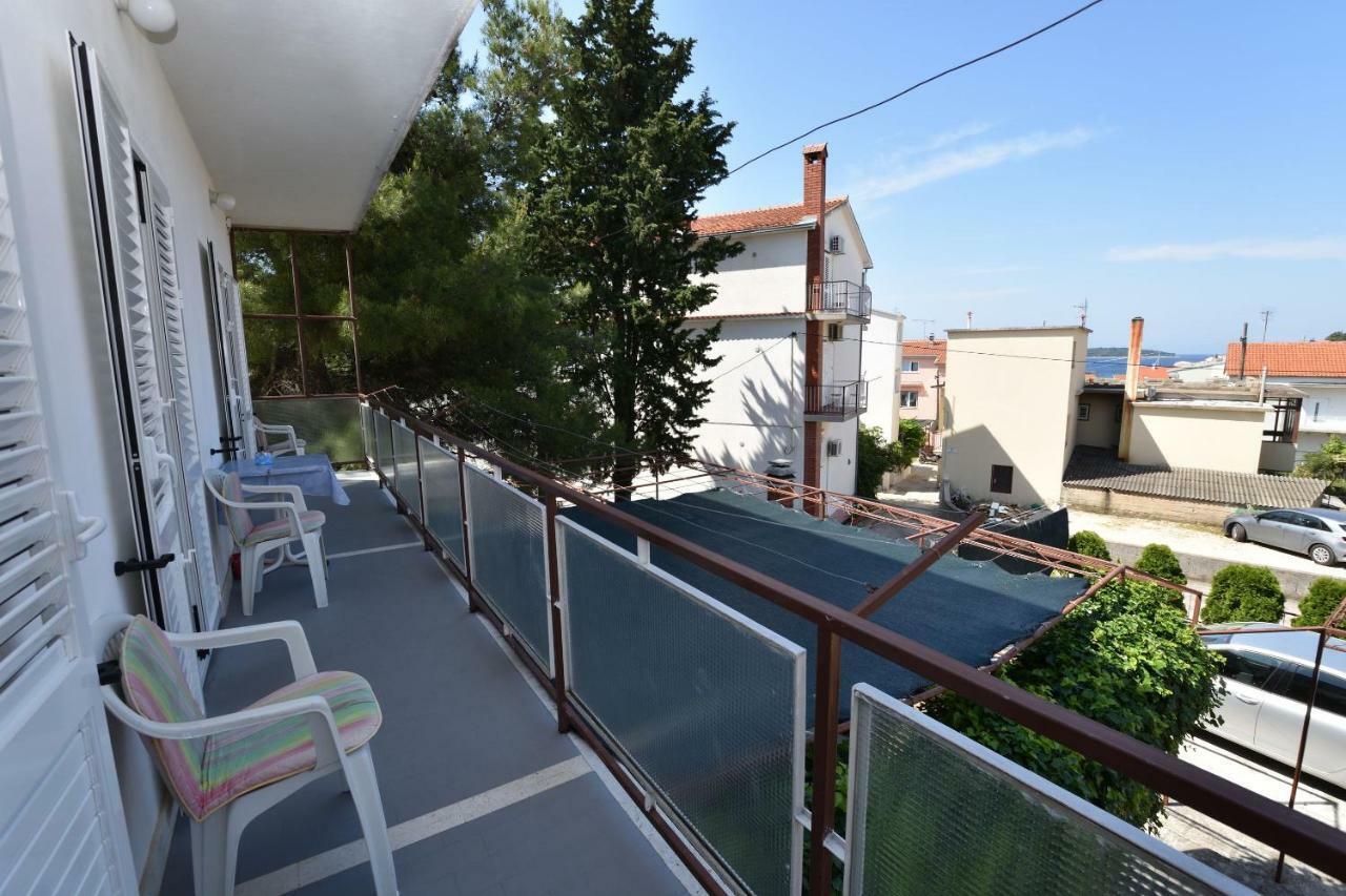 Apartment Maria Primošten Esterno foto